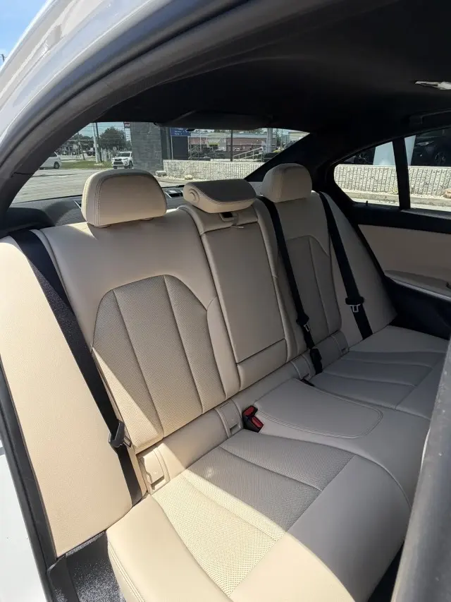2024 BMW 330i - $35,750