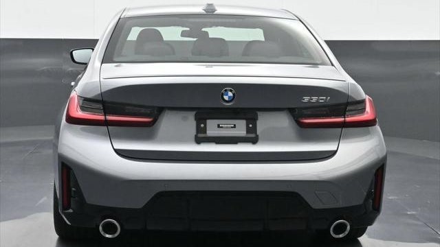 2023 BMW 3 Series 330i