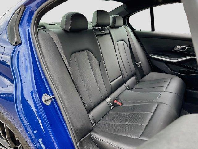 2023 BMW 330i - $26,433