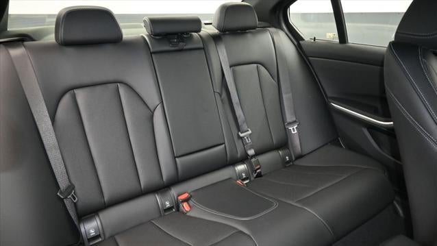2023 BMW 3 Series 330i