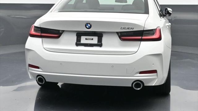 2023 BMW 3 Series 330i