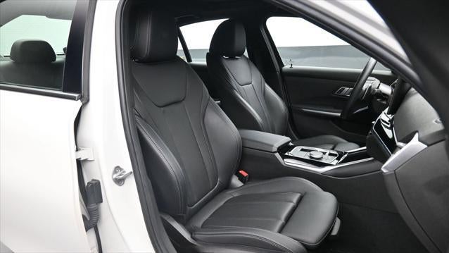 2023 BMW 3 Series 330i