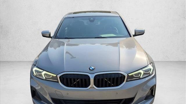 2023 BMW 3 Series 330i