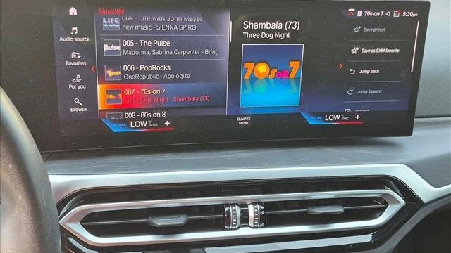 2023 BMW 3 Series 330i