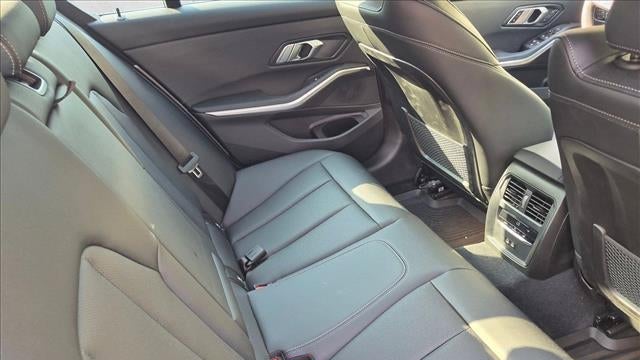 2023 BMW 3 Series 330i