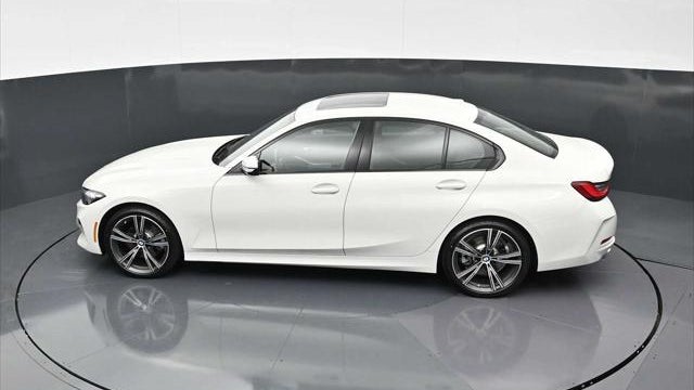 2023 BMW 3 Series 330i