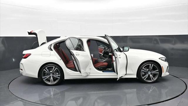 2023 BMW 3 Series 330i