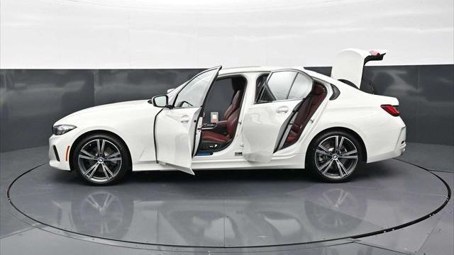 2023 BMW 3 Series 330i