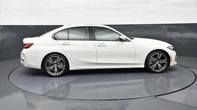 2023 BMW 3 Series 330i