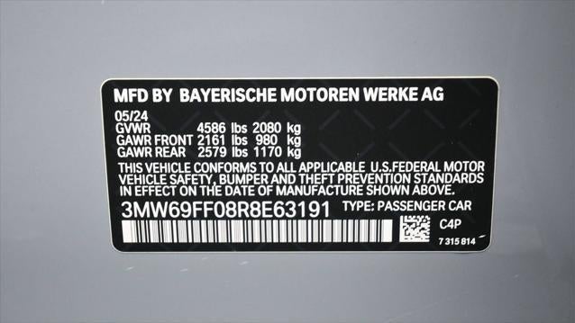 2024 BMW 3 Series 330i