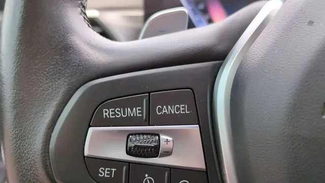 2024 BMW 3 Series 330i