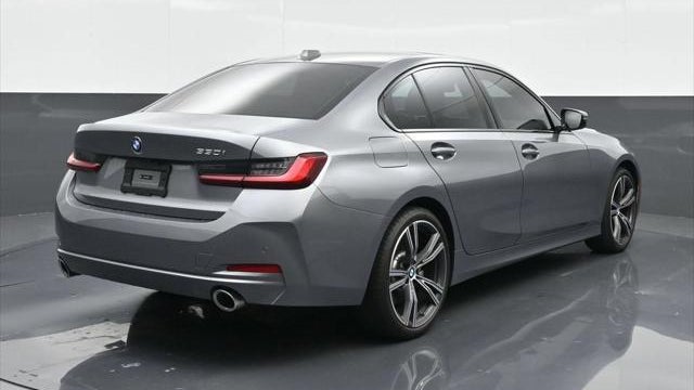 2023 BMW 3 Series 330i