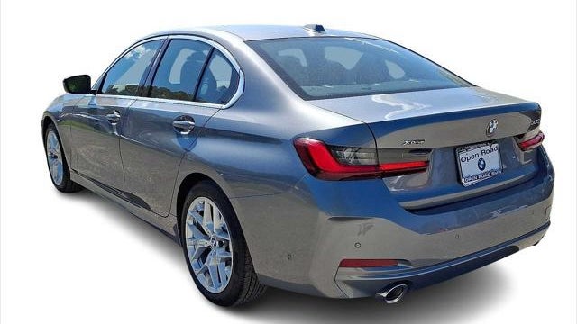 2025 BMW 3 Series 330i xDrive