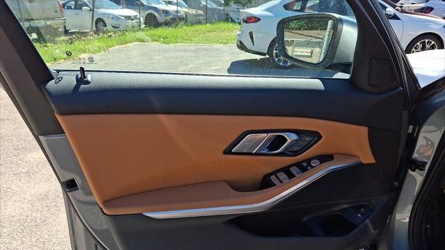 2025 BMW 3 Series 330i xDrive