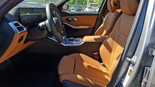 2025 BMW 3 Series 330i xDrive