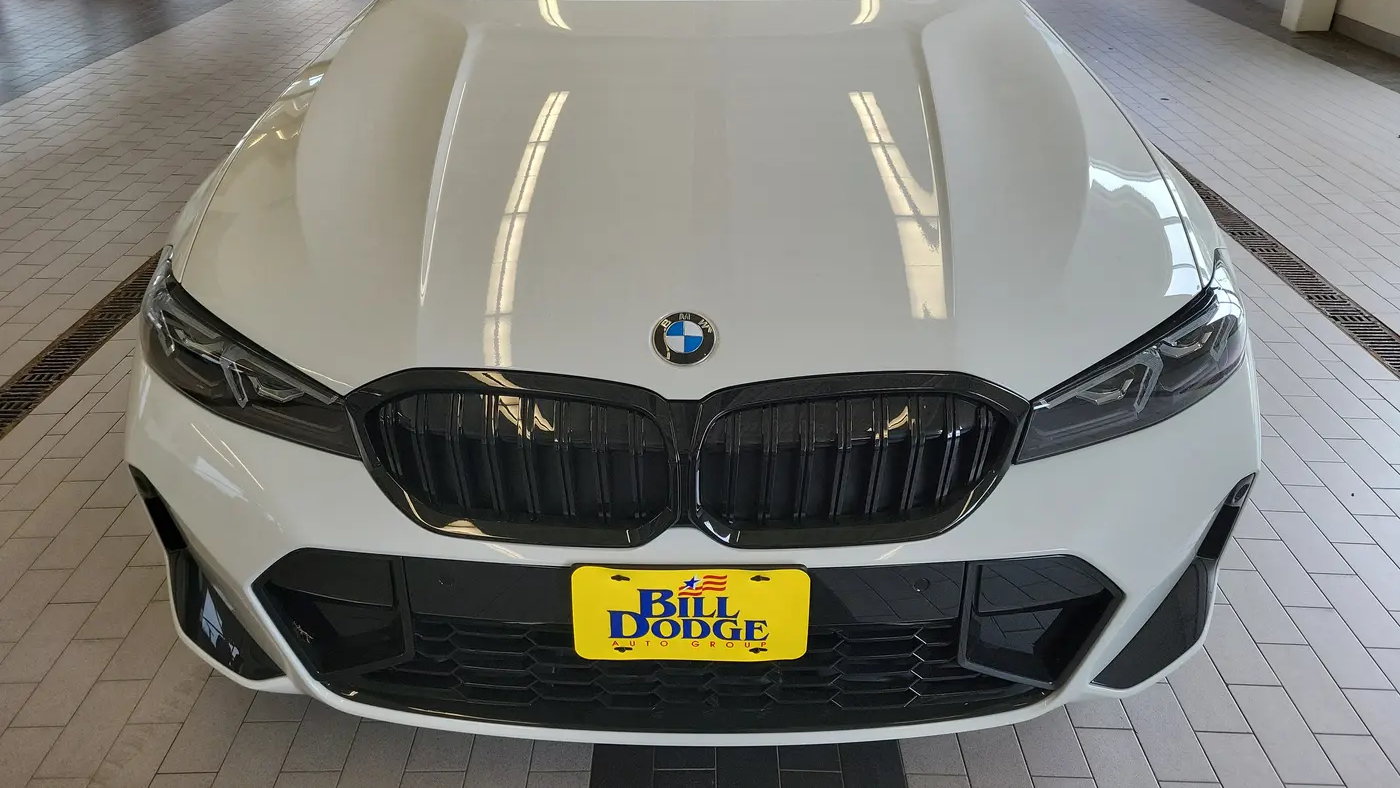 2026 BMW 3 Series 330i xDrive