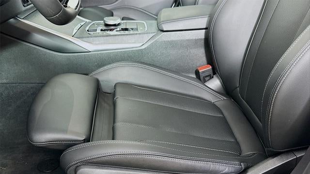 2025 BMW 3 Series 330i xDrive
