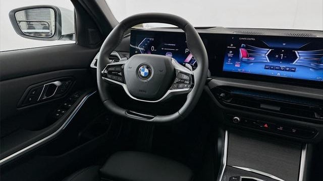 2025 BMW 3 Series 330i xDrive
