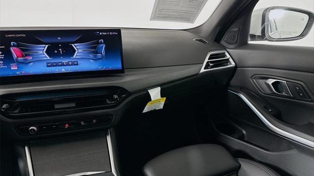 2025 BMW 3 Series 330i xDrive