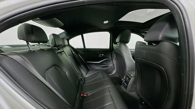 2025 BMW 3 Series 330i xDrive