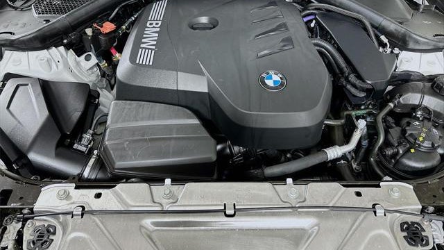 2025 BMW 3 Series 330i xDrive