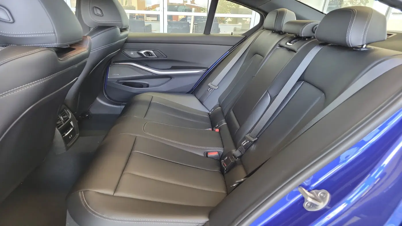 2026 BMW 3 Series 330i xDrive