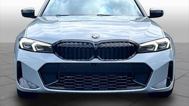 2025 BMW 3 Series 330i xDrive