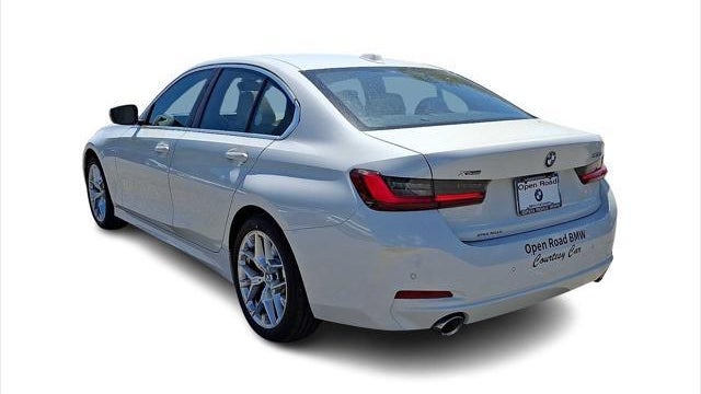 2025 BMW 3 Series 330i xDrive