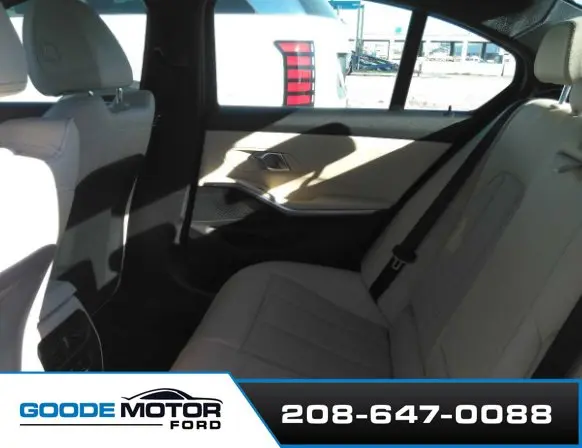 2026 BMW 330i - $38,999