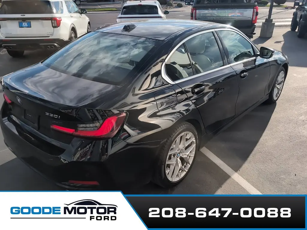 2026 BMW 330i - $38,999