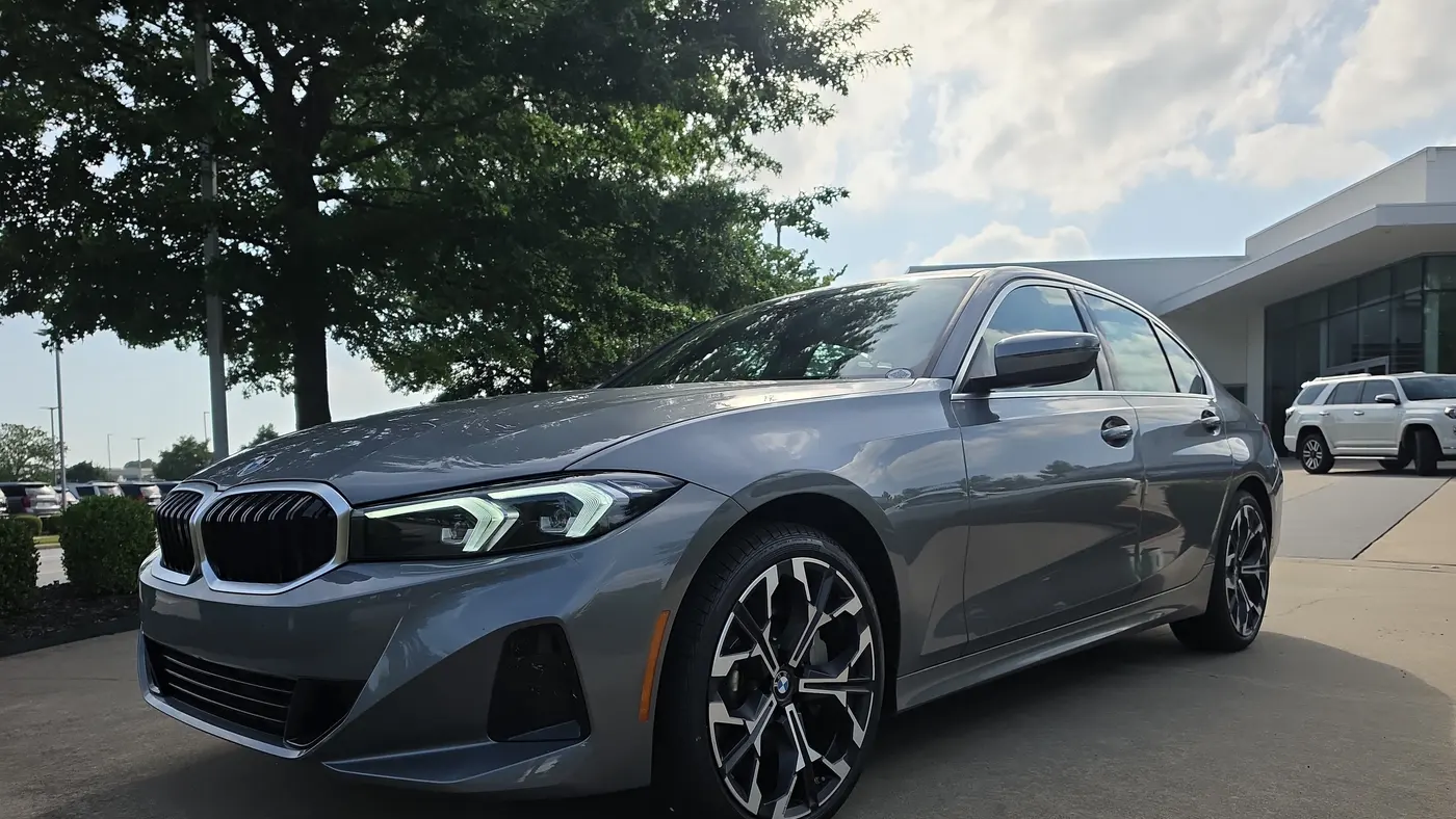 Preowned 2026 BMW 3 Series 330i xDrive for Sale