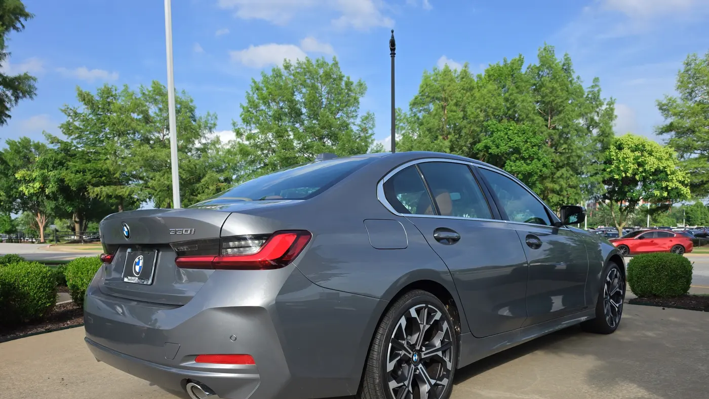 2026 BMW 3 Series 330i xDrive