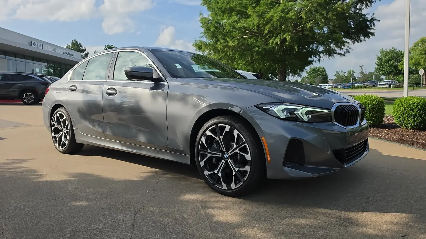 2026 BMW 3 Series 330i xDrive