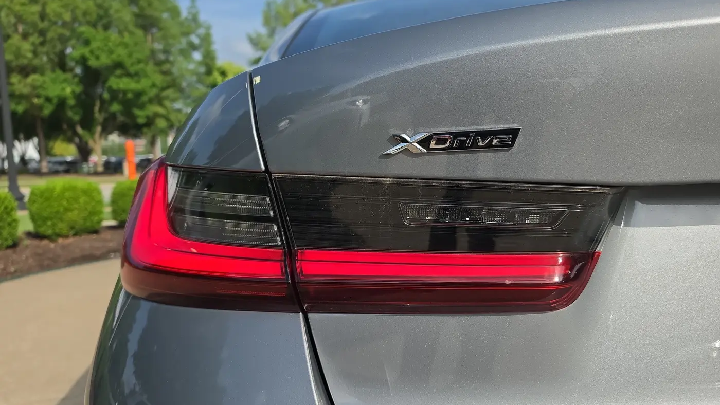 2026 BMW 3 Series 330i xDrive