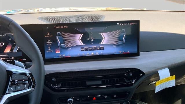2025 BMW 3 Series 330i xDrive