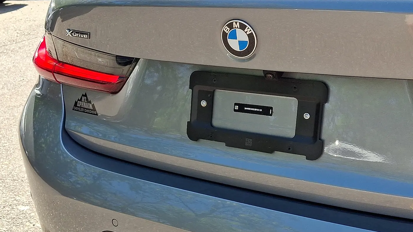2025 BMW 3 Series 330i xDrive