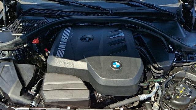 2025 BMW 3 Series 330i xDrive
