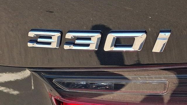 2025 BMW 3 Series 330i xDrive