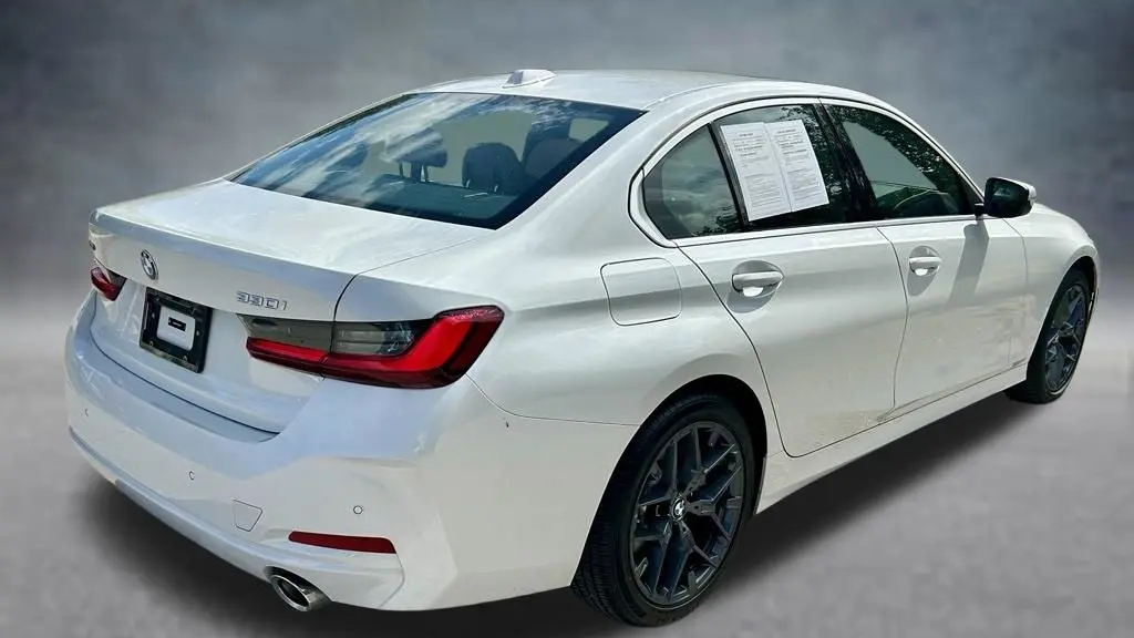 2026 BMW 3 Series 330i xDrive