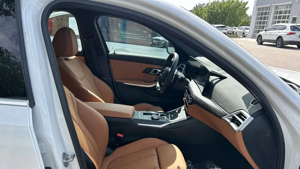 2026 BMW 3 Series 330i xDrive