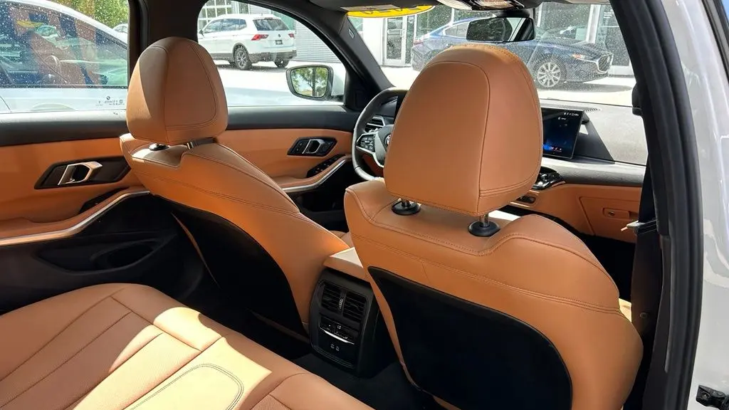 2026 BMW 3 Series 330i xDrive