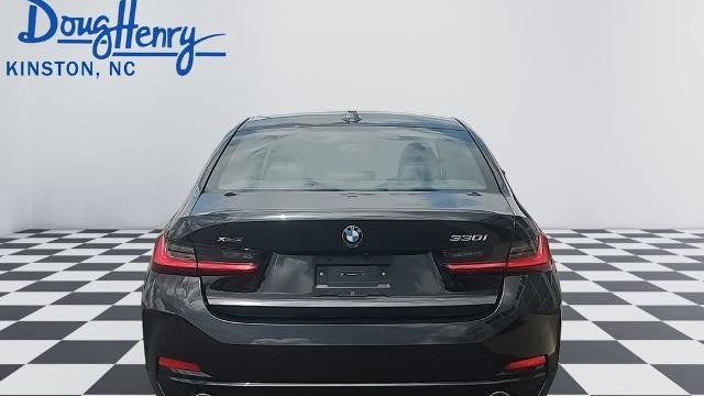 2025 BMW 3 Series 330i xDrive