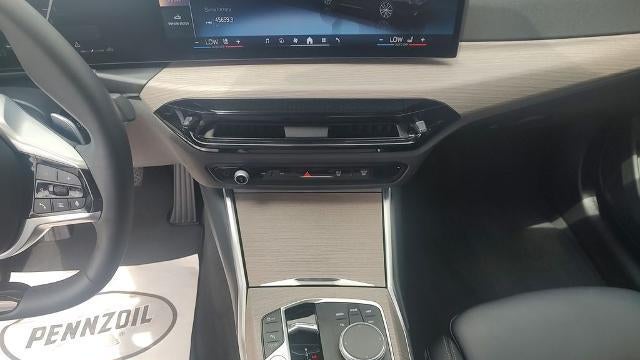 2025 BMW 3 Series 330i xDrive