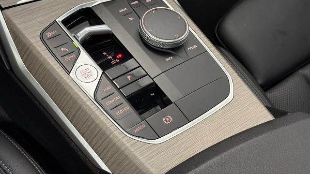 2025 BMW 3 Series 330i xDrive