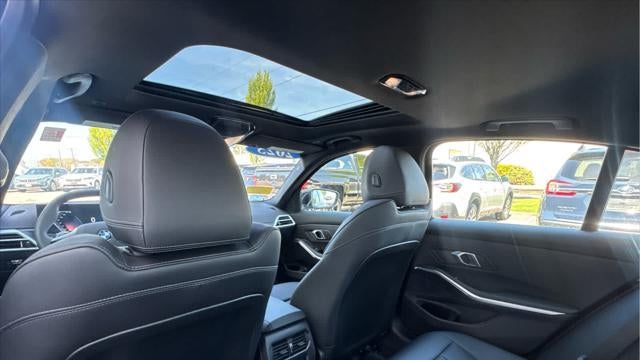2025 BMW 3 Series 330i xDrive