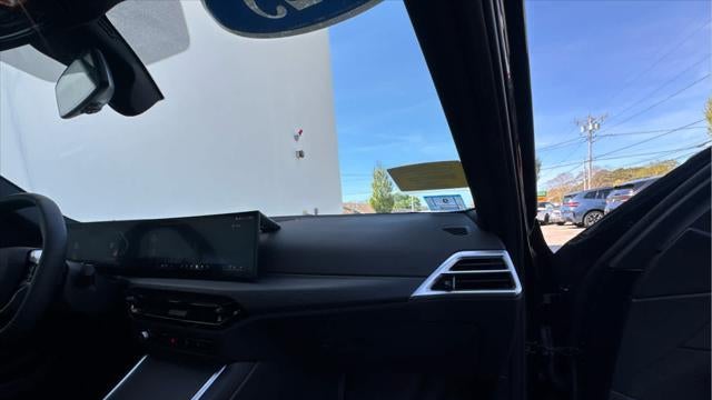 2025 BMW 3 Series 330i xDrive