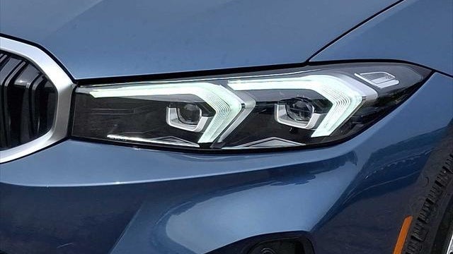 2025 BMW 3 Series 330i xDrive