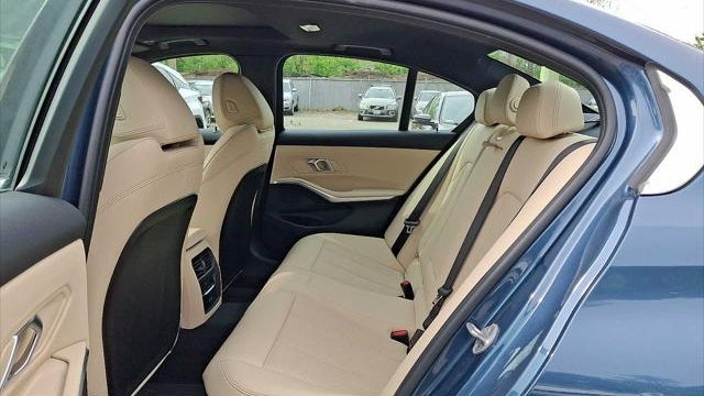 2025 BMW 3 Series 330i xDrive