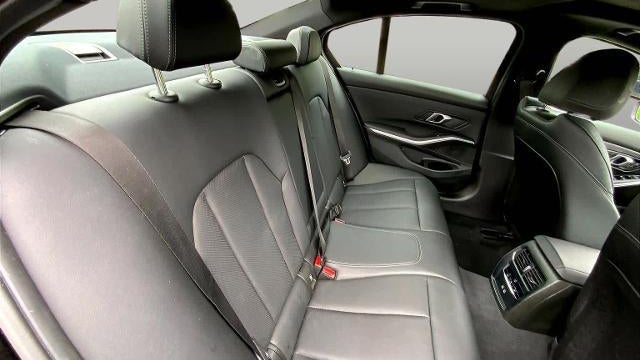 2025 BMW 3 Series 330i xDrive