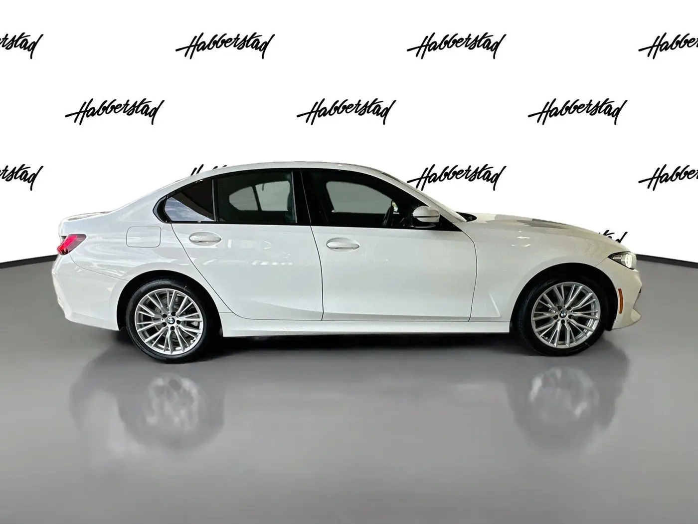 2023 BMW 330i - $33,500
